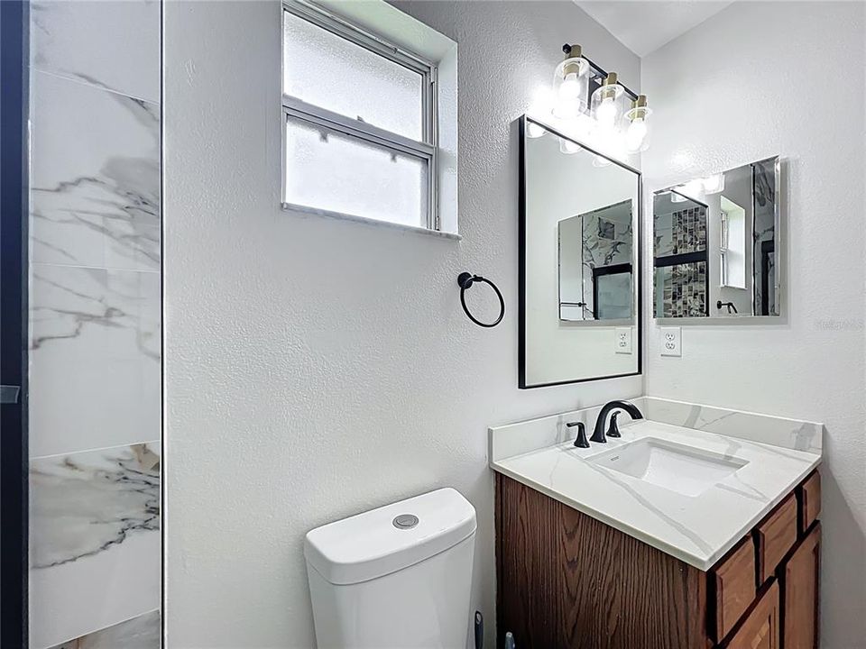 Active With Contract: $230,000 (3 beds, 2 baths, 1542 Square Feet)