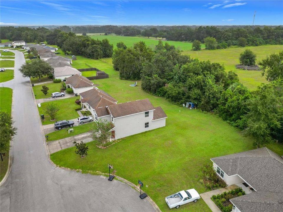 Active With Contract: $230,000 (3 beds, 2 baths, 1542 Square Feet)