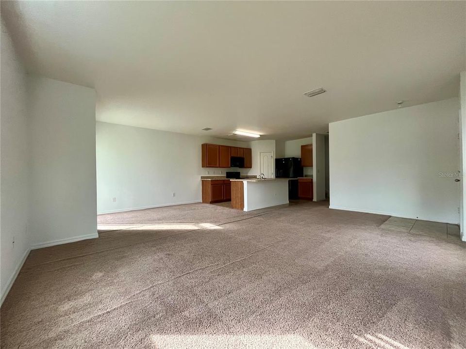 出租: $2,200 (3 贝兹, 2 浴室, 1805 平方英尺)