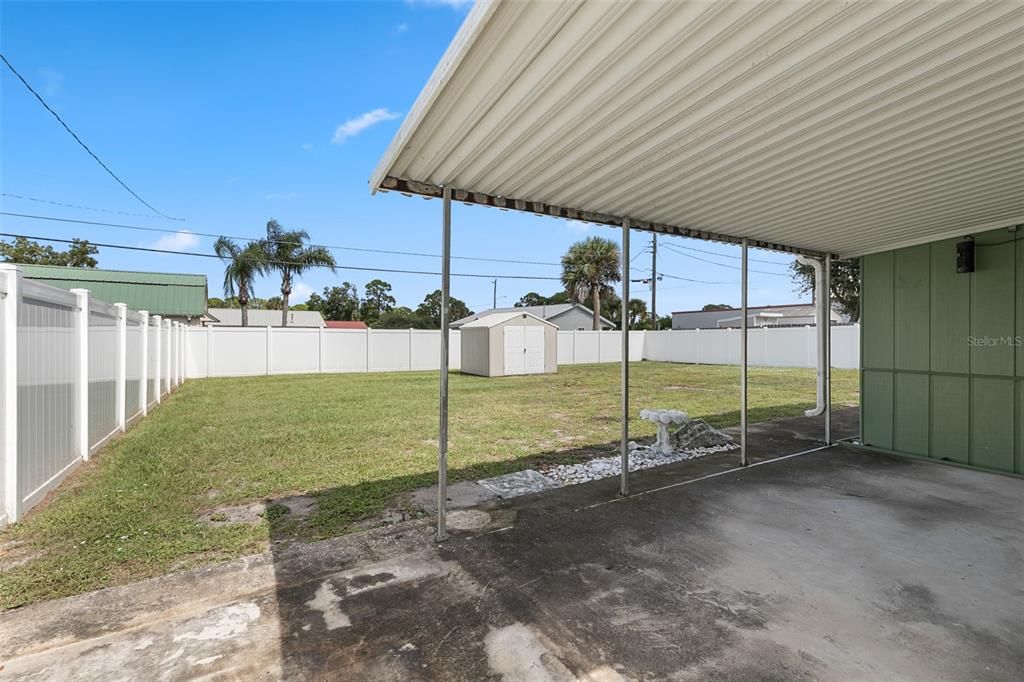 Active With Contract: $225,000 (3 beds, 2 baths, 1170 Square Feet)