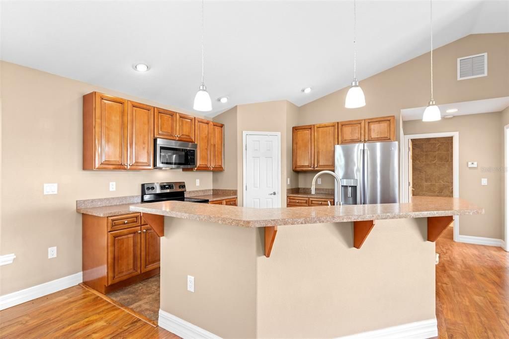 待售: $319,900 (3 贝兹, 2 浴室, 1442 平方英尺)