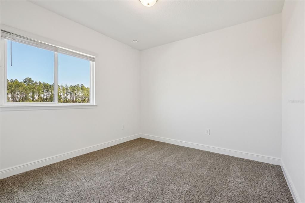 На продажу: $409,064 (4 спален, 2 ванн, 2054 Квадратных фут)