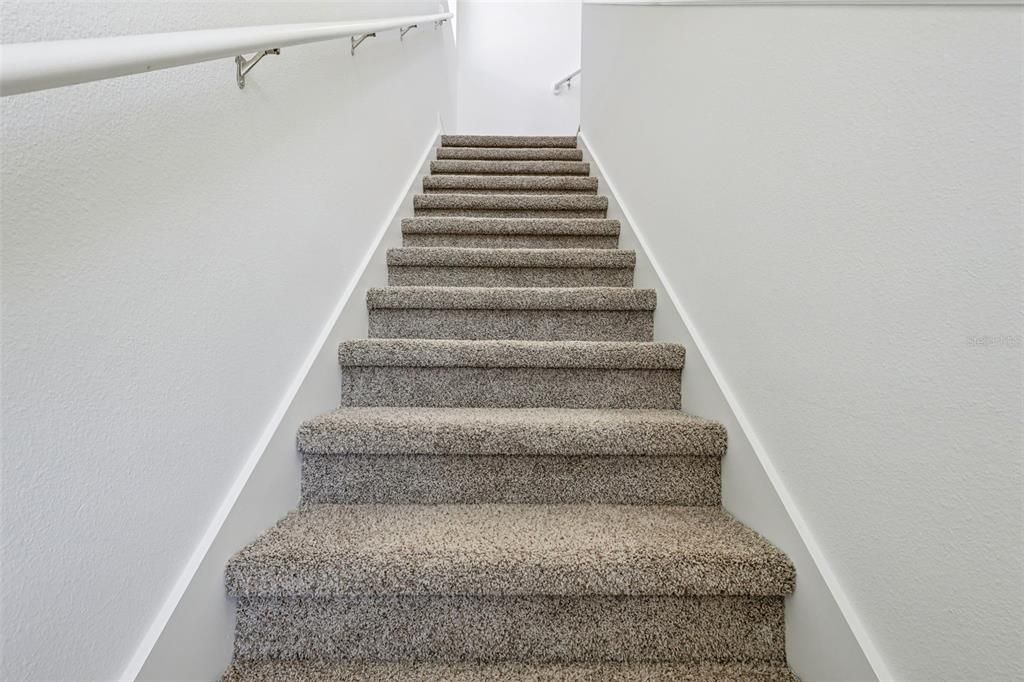 На продажу: $409,064 (4 спален, 2 ванн, 2054 Квадратных фут)