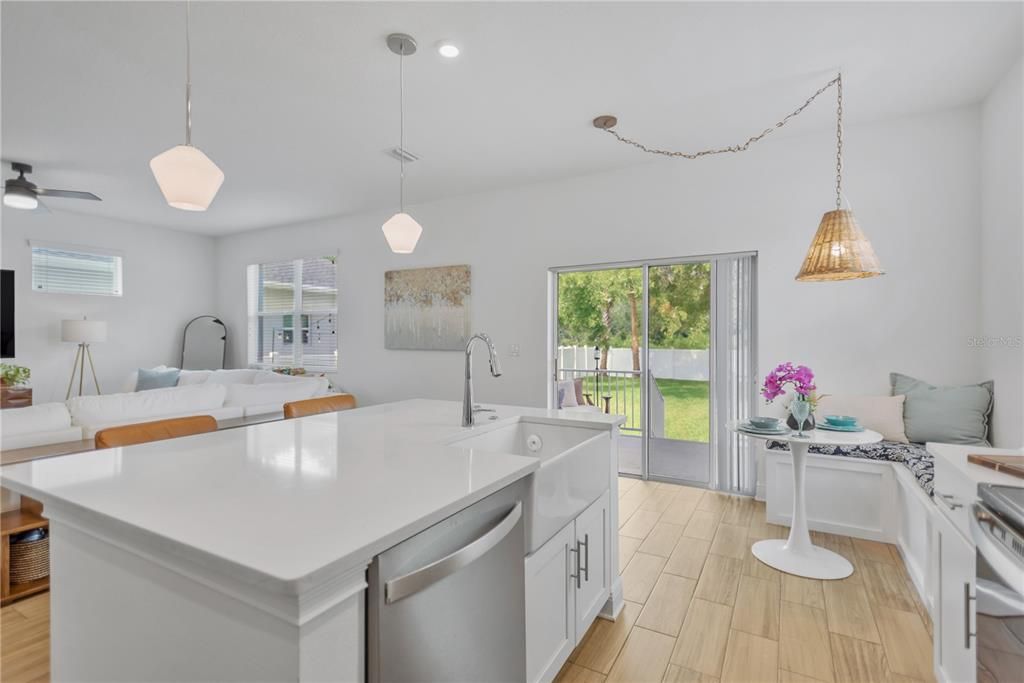 Active With Contract: $549,900 (4 beds, 2 baths, 1868 Square Feet)