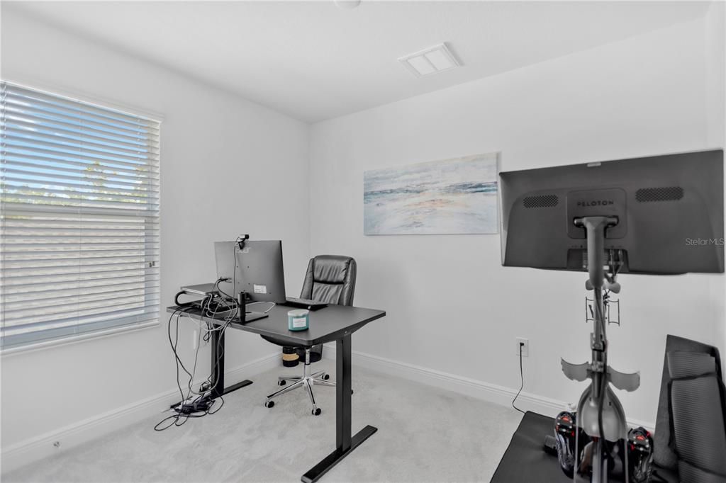 Active With Contract: $549,900 (4 beds, 2 baths, 1868 Square Feet)