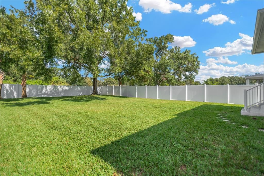 Active With Contract: $549,900 (4 beds, 2 baths, 1868 Square Feet)