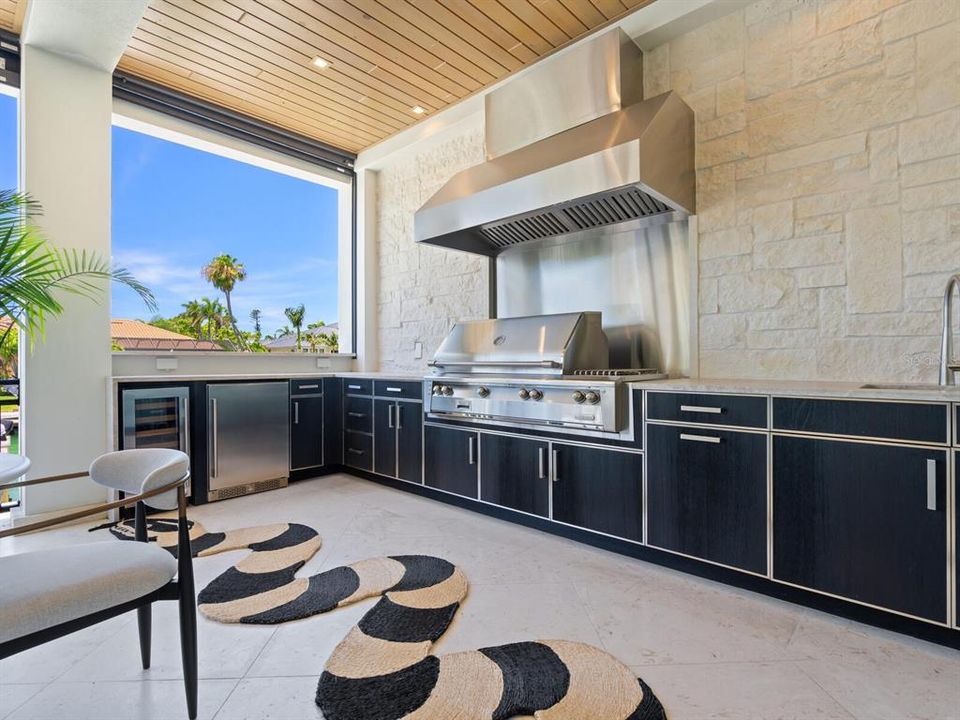 For Sale: $13,700,000 (4 beds, 5 baths, 6880 Square Feet)