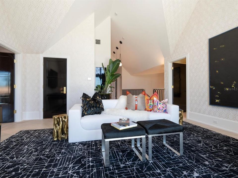 For Sale: $13,700,000 (4 beds, 5 baths, 6880 Square Feet)