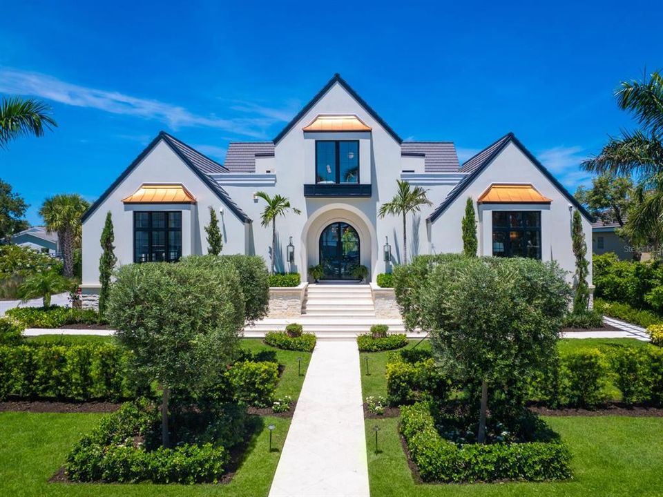 For Sale: $13,700,000 (4 beds, 5 baths, 6880 Square Feet)