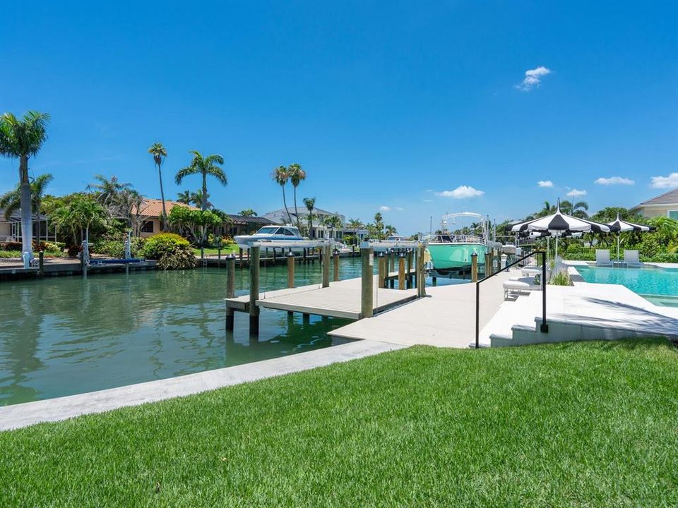 For Sale: $13,700,000 (4 beds, 5 baths, 6880 Square Feet)