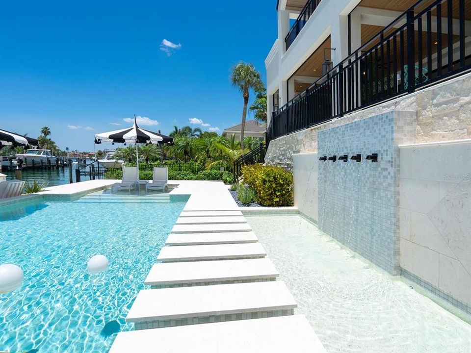 For Sale: $13,700,000 (4 beds, 5 baths, 6880 Square Feet)