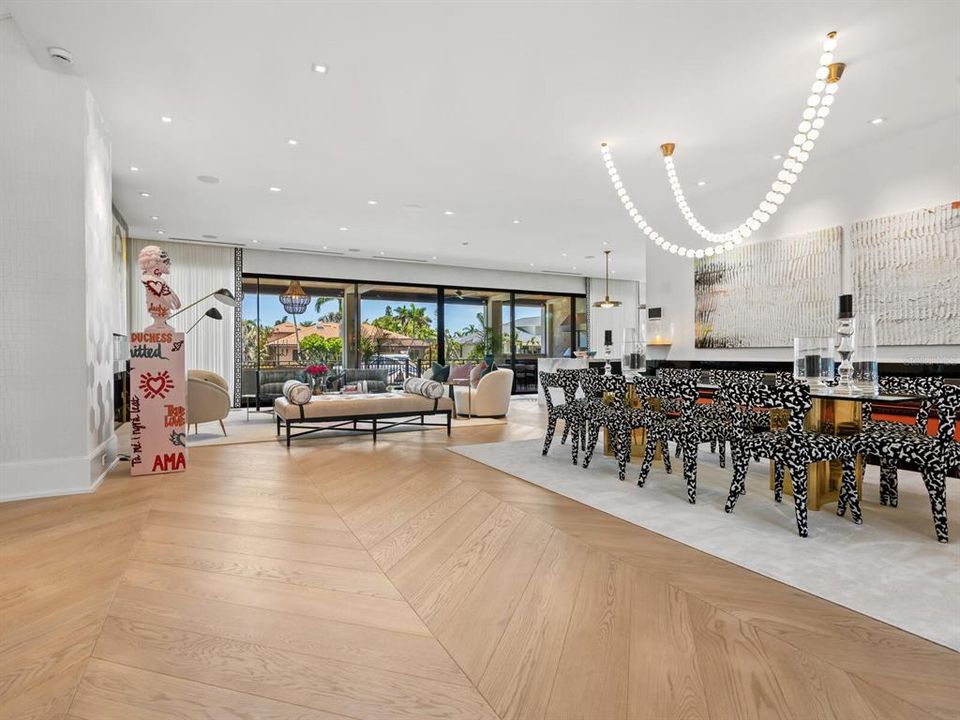 For Sale: $13,700,000 (4 beds, 5 baths, 6880 Square Feet)