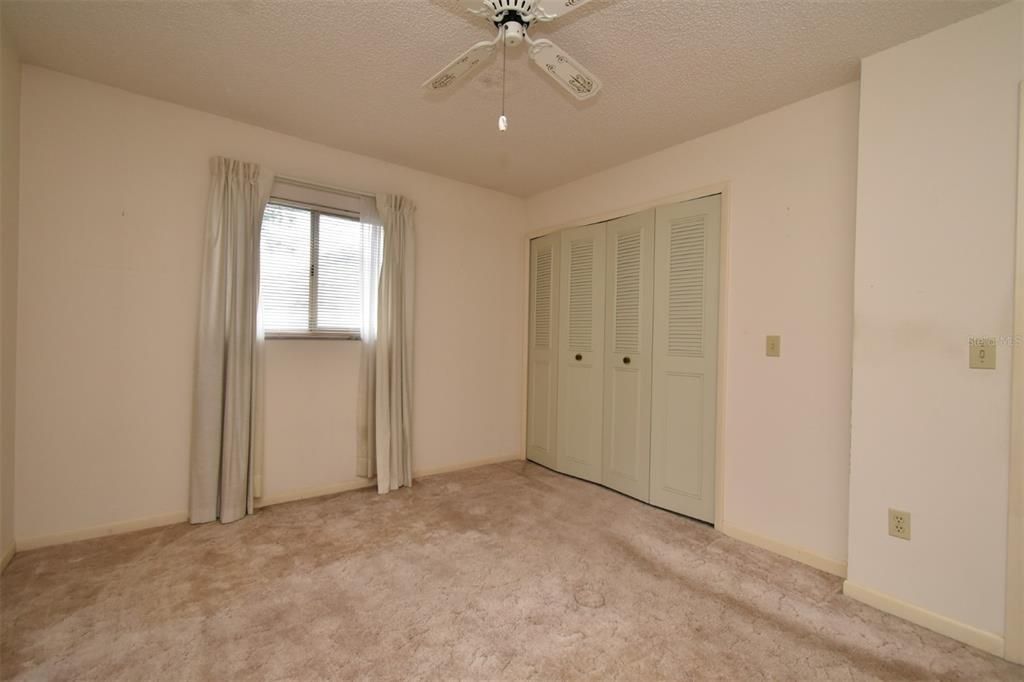 Под контрактом: $262,500 (3 спален, 2 ванн, 1484 Квадратных фут)