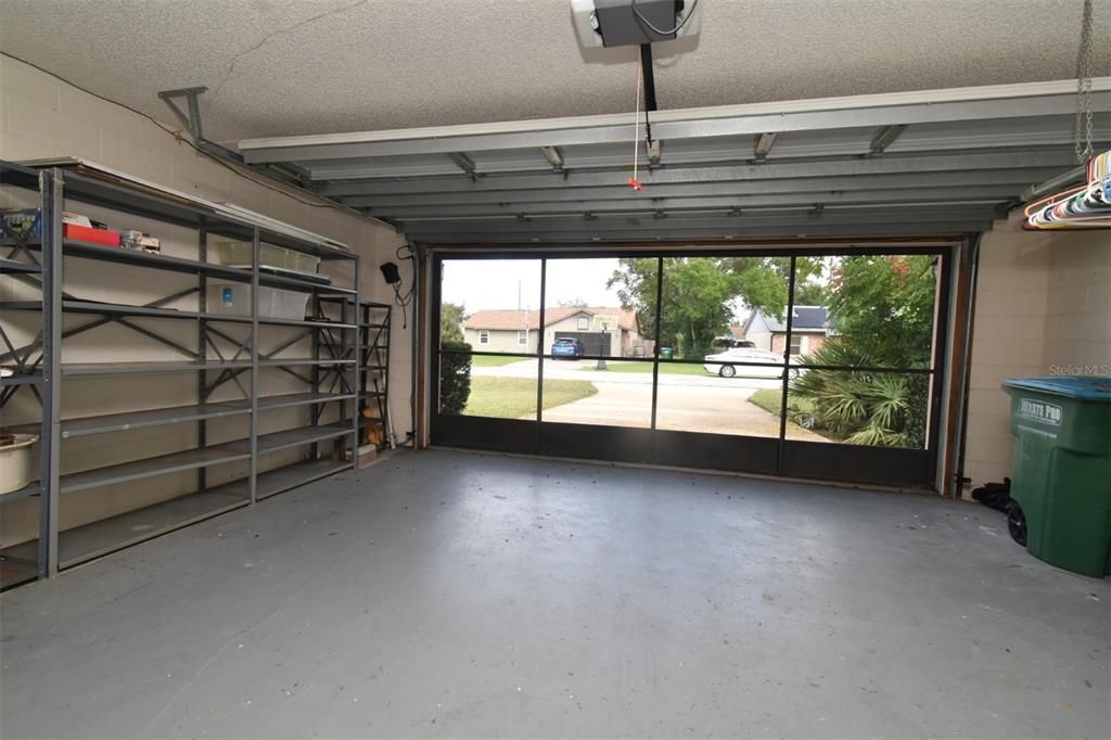 Под контрактом: $262,500 (3 спален, 2 ванн, 1484 Квадратных фут)