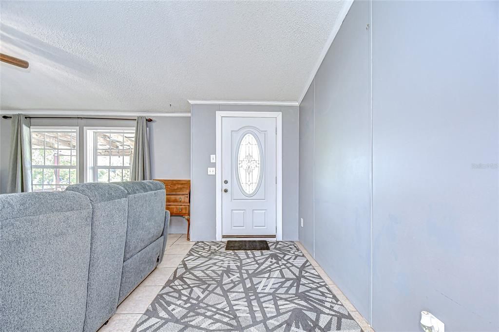 For Sale: $365,000 (3 beds, 2 baths, 1836 Square Feet)