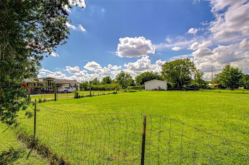 For Sale: $365,000 (3 beds, 2 baths, 1836 Square Feet)