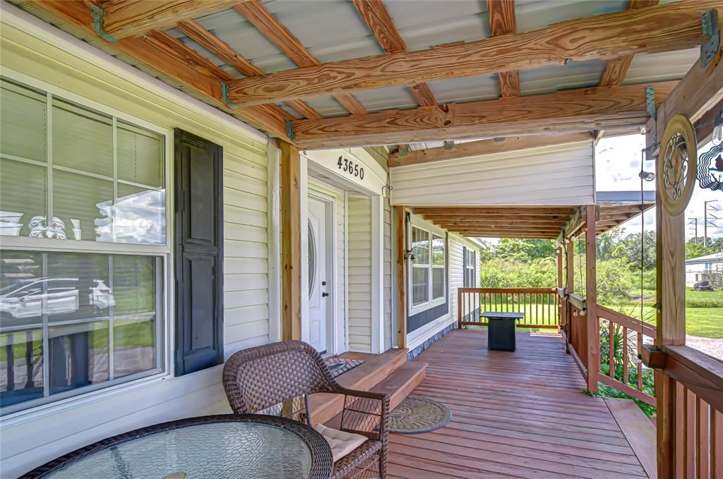 For Sale: $365,000 (3 beds, 2 baths, 1836 Square Feet)