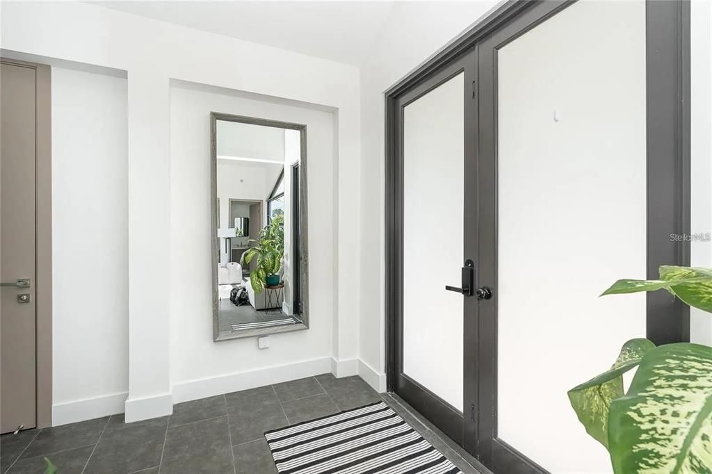 En Renta: $2,800 (3 camas, 2 baños, 1809 Pies cuadrados)