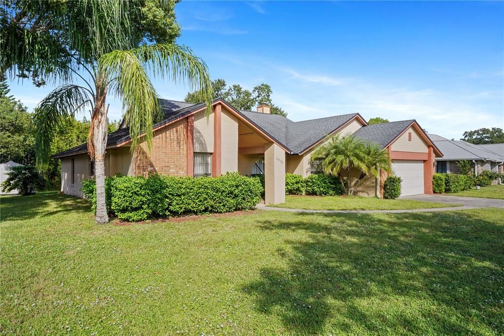 Active With Contract: $515,000 (4 beds, 2 baths, 2101 Square Feet)