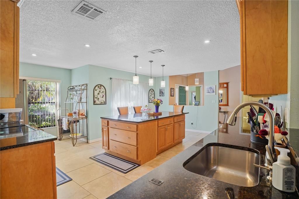 Active With Contract: $515,000 (4 beds, 2 baths, 2101 Square Feet)