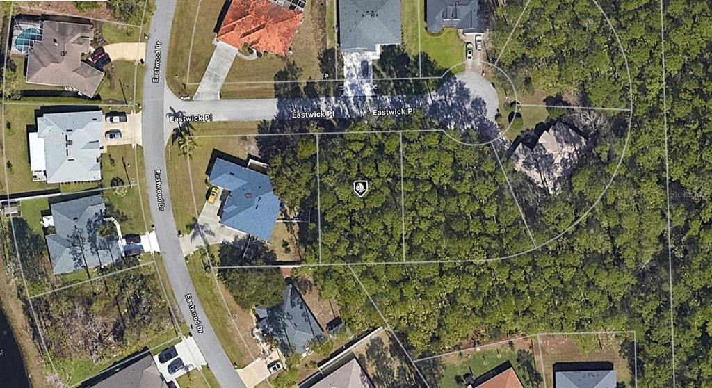 Vendido Recientemente: $95,450 (0.23 acres)