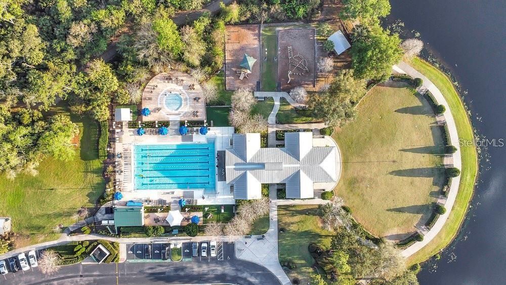 Под контрактом: $1,600 (1 спален, 1 ванн, 744 Квадратных фут)