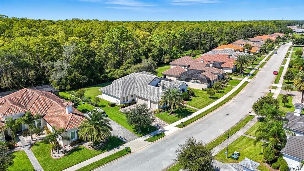 En Venta: $899,000 (4 camas, 3 baños, 2743 Pies cuadrados)