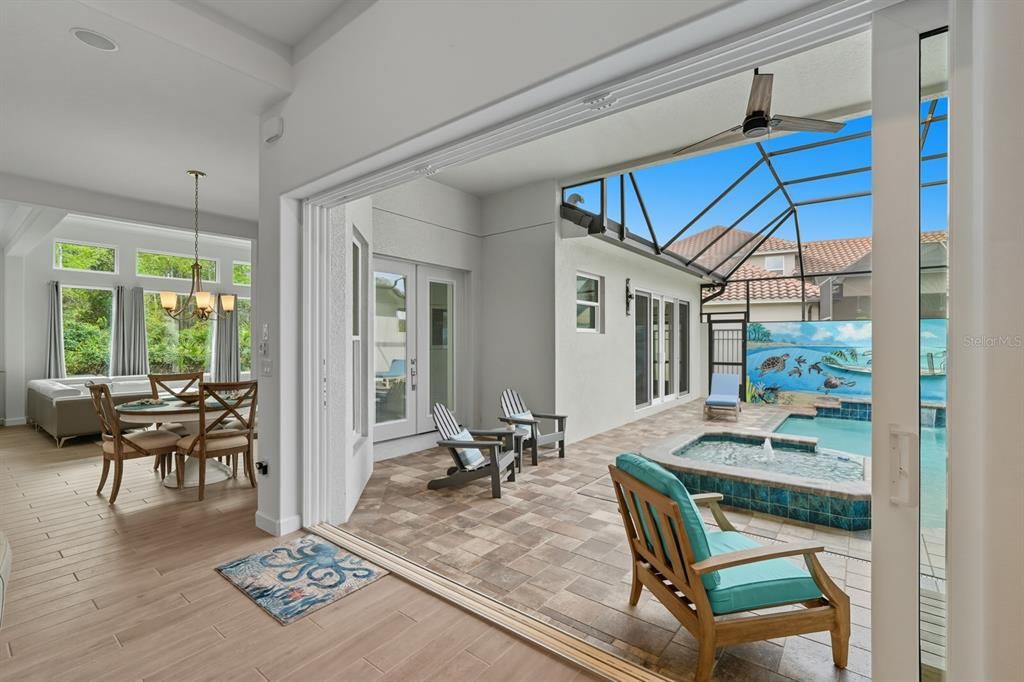 En Venta: $899,000 (4 camas, 3 baños, 2743 Pies cuadrados)