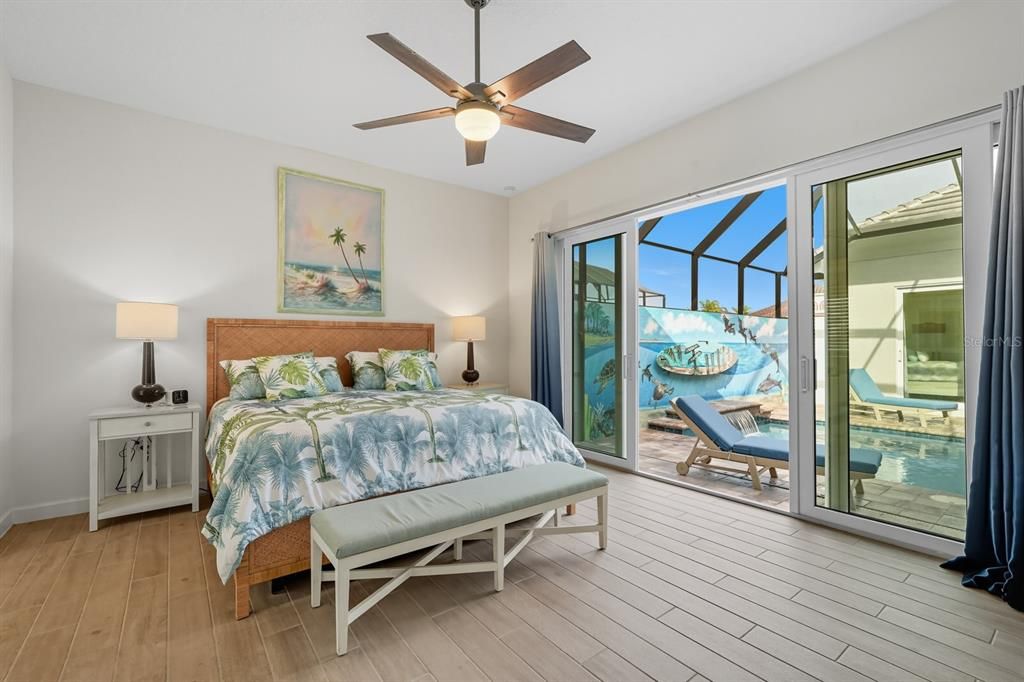 En Venta: $899,000 (4 camas, 3 baños, 2743 Pies cuadrados)