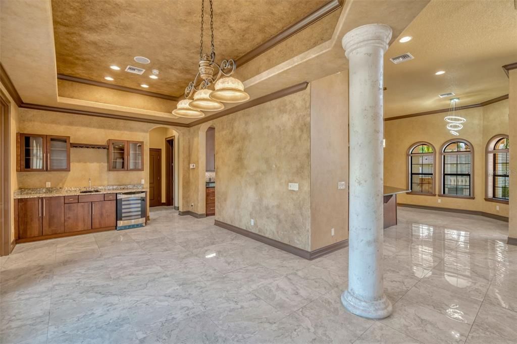 待售: $1,895,000 (4 贝兹, 4 浴室, 5581 平方英尺)