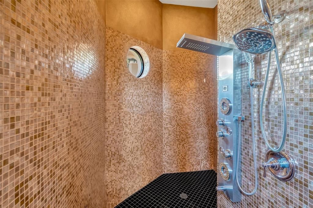 待售: $1,895,000 (4 贝兹, 4 浴室, 5581 平方英尺)