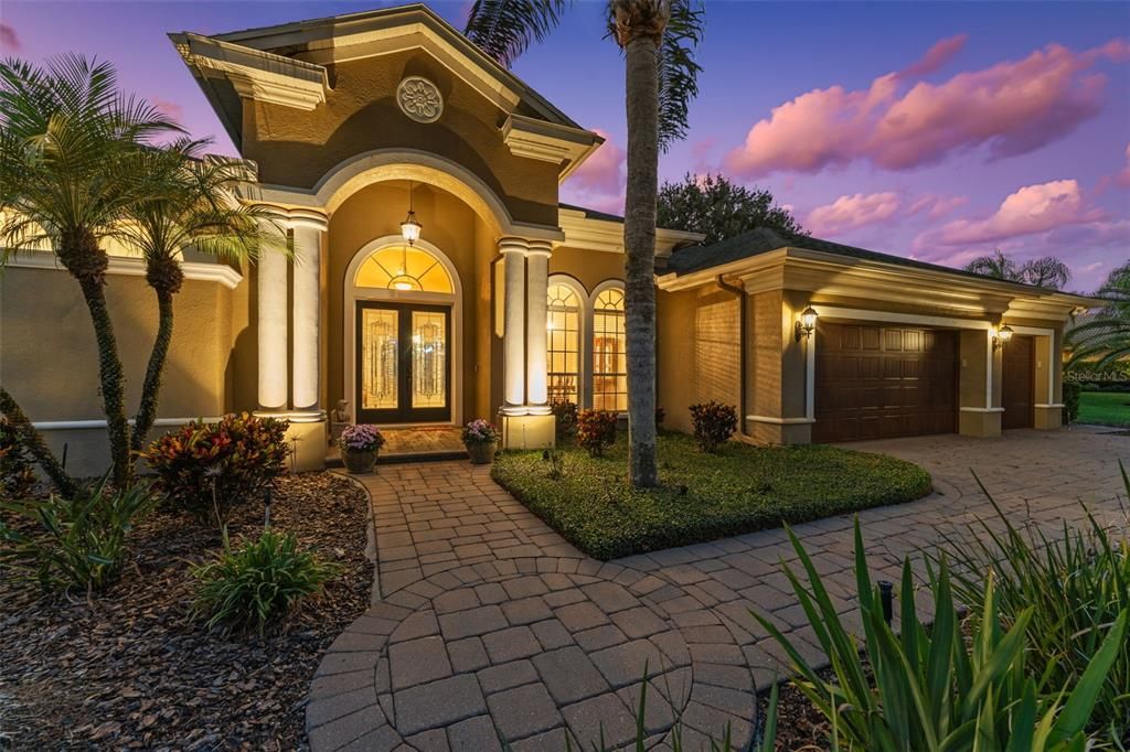 For Sale: $935,000 (4 beds, 3 baths, 3315 Square Feet)