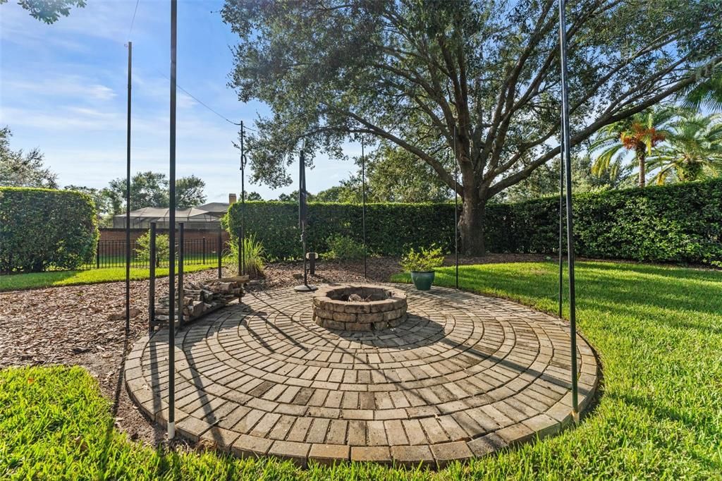 For Sale: $935,000 (4 beds, 3 baths, 3315 Square Feet)