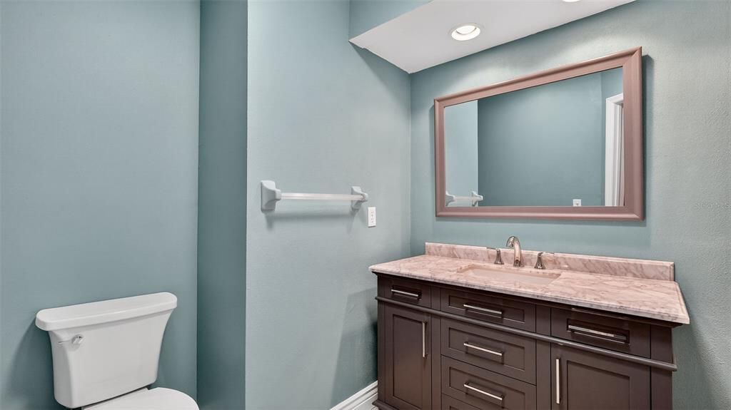 待售: $187,900 (2 贝兹, 2 浴室, 1411 平方英尺)