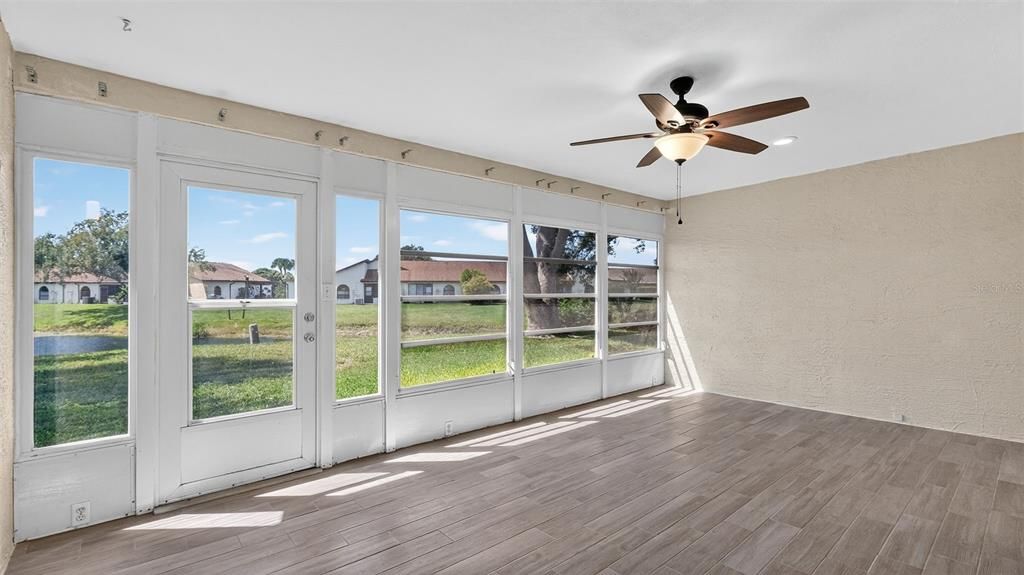 待售: $187,900 (2 贝兹, 2 浴室, 1411 平方英尺)