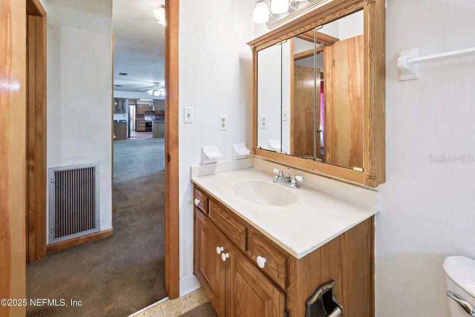 Active With Contract: $525,000 (3 beds, 2 baths, 2167 Square Feet)