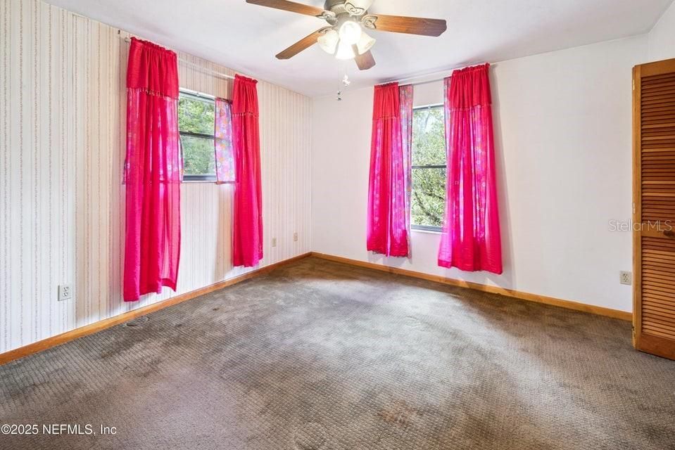 Active With Contract: $525,000 (3 beds, 2 baths, 2167 Square Feet)