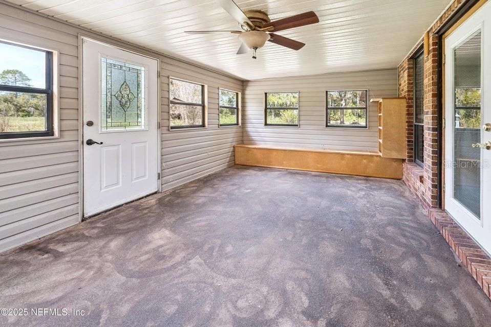 Active With Contract: $525,000 (3 beds, 2 baths, 2167 Square Feet)