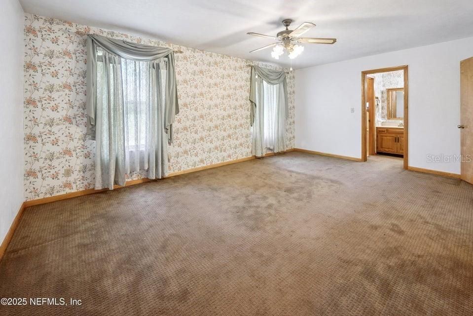 Active With Contract: $525,000 (3 beds, 2 baths, 2167 Square Feet)