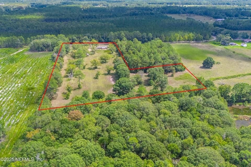 Active With Contract: $525,000 (3 beds, 2 baths, 2167 Square Feet)