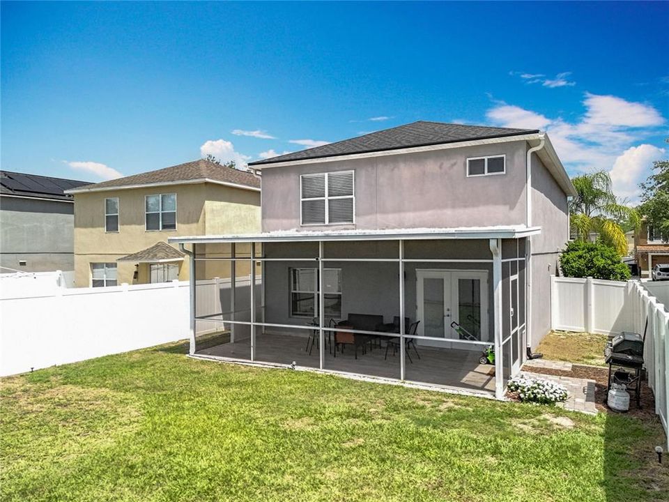 Под контрактом: $465,000 (3 спален, 2 ванн, 1828 Квадратных фут)