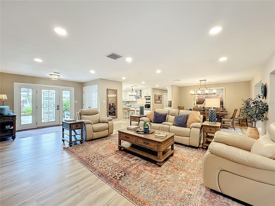 待售: $895,000 (4 贝兹, 3 浴室, 2902 平方英尺)