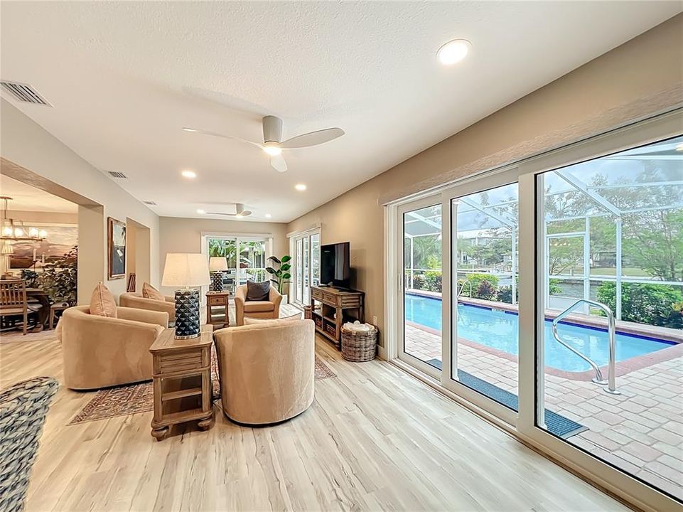 待售: $895,000 (4 贝兹, 3 浴室, 2902 平方英尺)