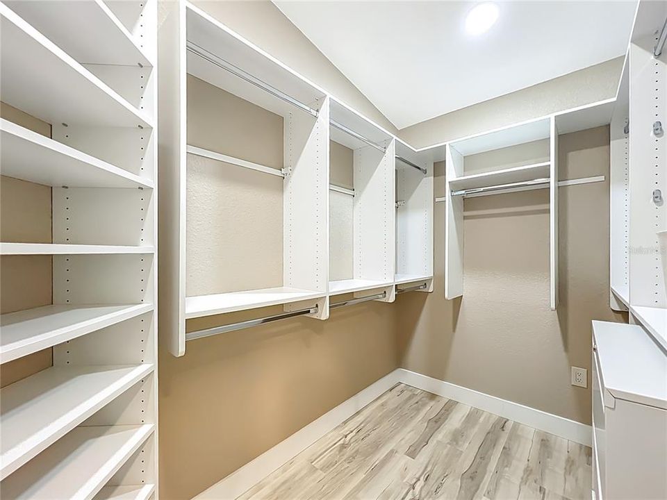 待售: $895,000 (4 贝兹, 3 浴室, 2902 平方英尺)