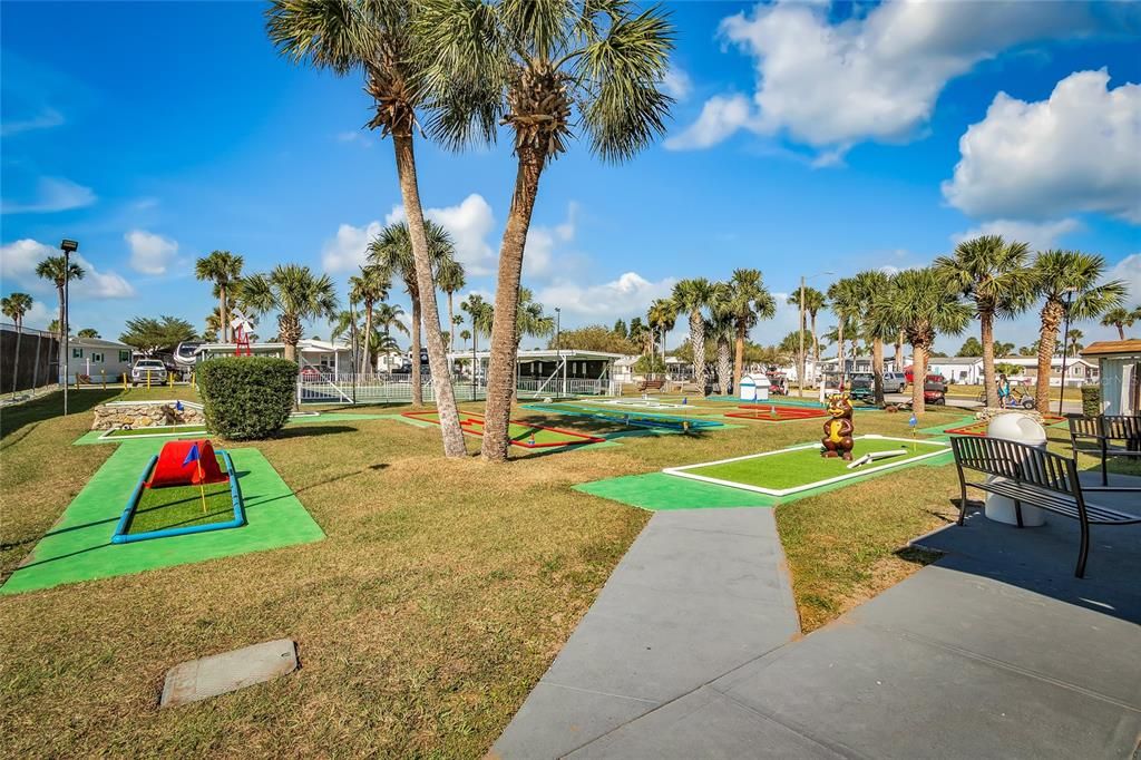 For Sale: $168,000 (2 beds, 1 baths, 726 Square Feet)