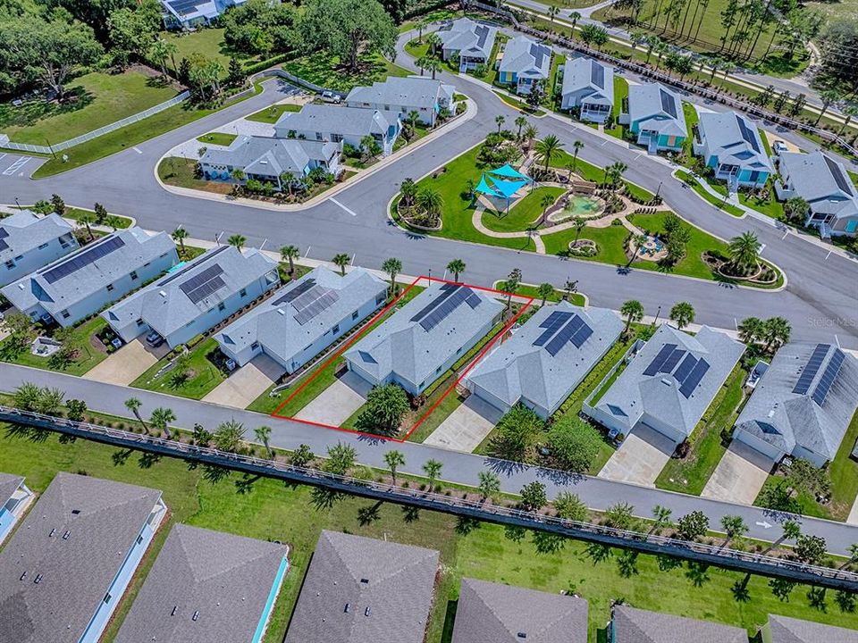 合同活跃: $340,000 (3 贝兹, 2 浴室, 1616 平方英尺)