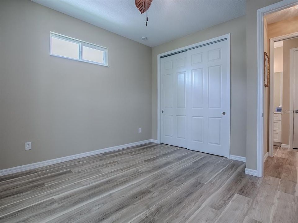 合同活跃: $340,000 (3 贝兹, 2 浴室, 1616 平方英尺)