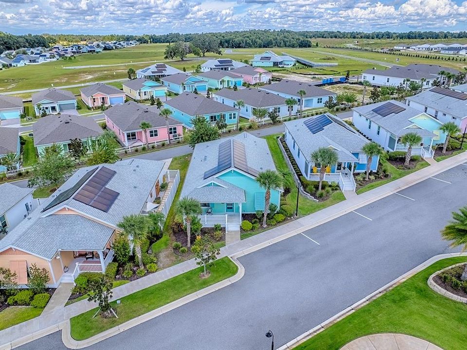 合同活跃: $340,000 (3 贝兹, 2 浴室, 1616 平方英尺)