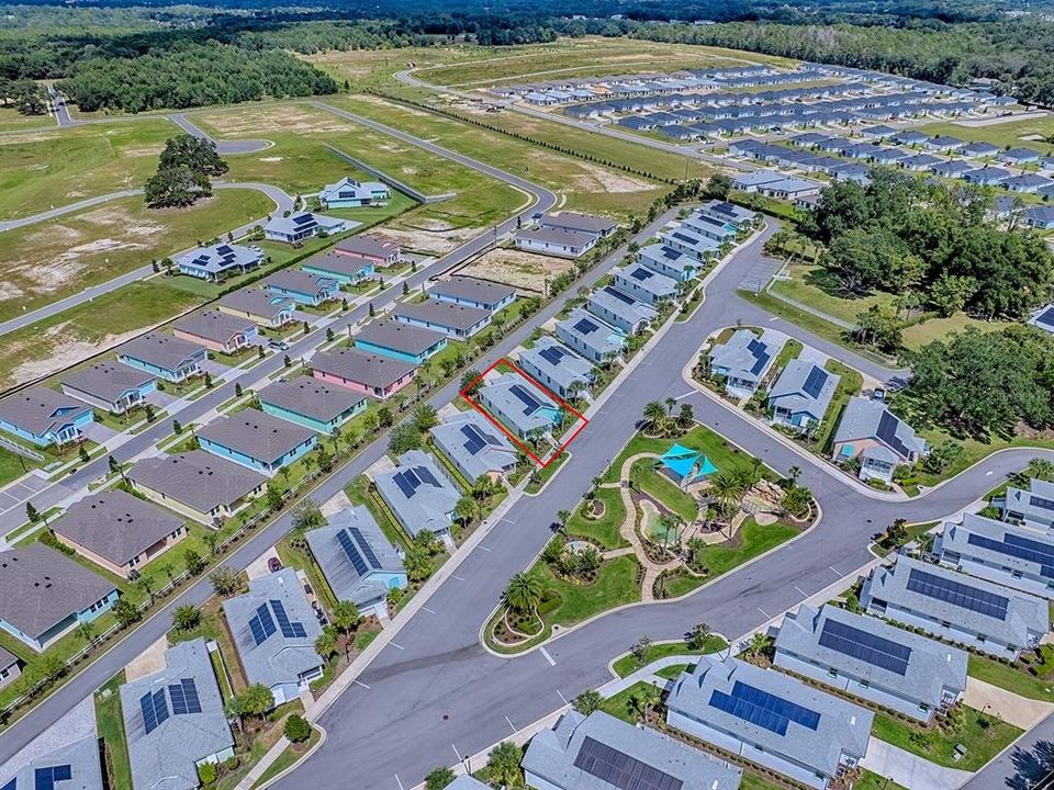 合同活跃: $340,000 (3 贝兹, 2 浴室, 1616 平方英尺)