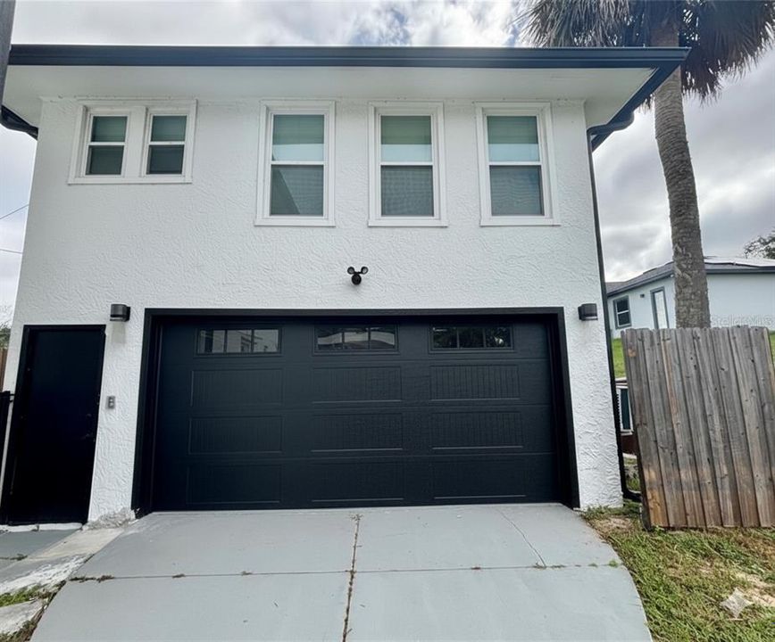 出租: $1,150 (1 贝兹, 1 浴室, 520 平方英尺)